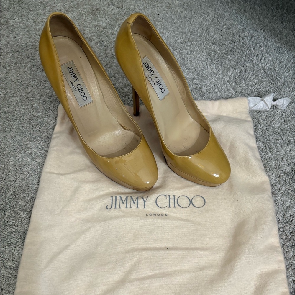 Jimmy Choo Yellow Gold Mustard Heels Elegant Design